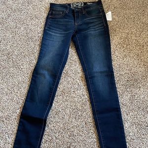 Mudd Dark Wash Knit Jegging Jean (NEW)